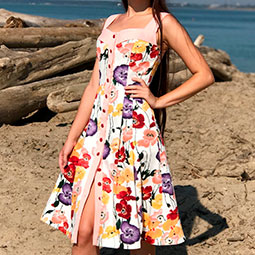 Подборка самых модных сарафанов в 2022 году